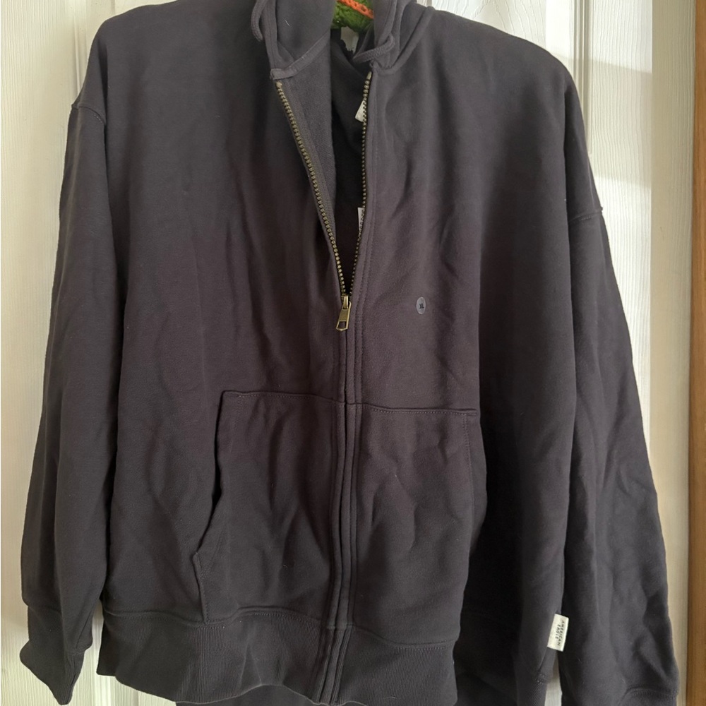 American Eagle Size XL Black zip up Hoodie